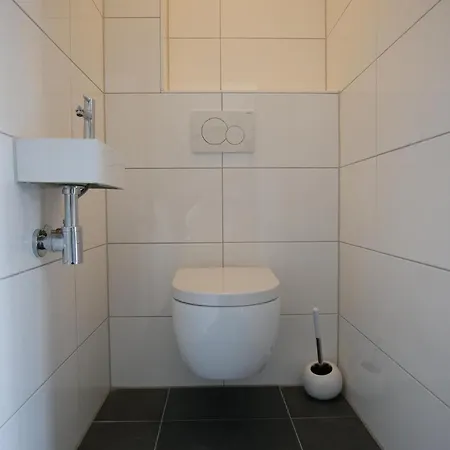 De Wielen 64 * Sint Maarten