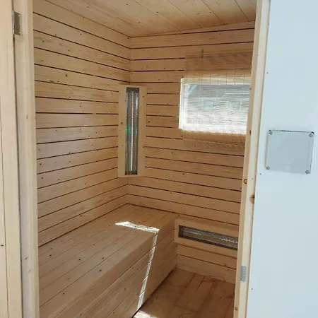 De Wielen 64 * Sint Maarten