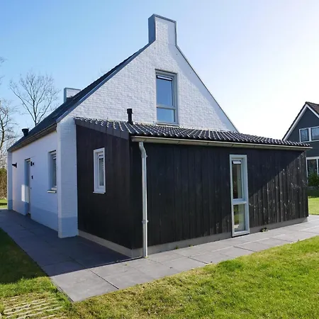 De Wielen 64 * Sint Maarten