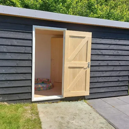 Dom wakacyjny De Wielen 64 Sint Maarten