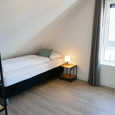 Σπίτι διακοπών De Wielen 64